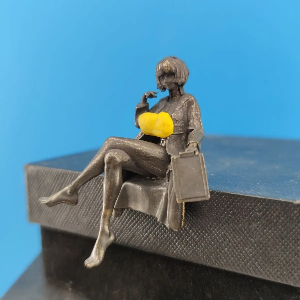 6cm Antique Brass Female Docto - Medical Lab Officer ulasan dan harga